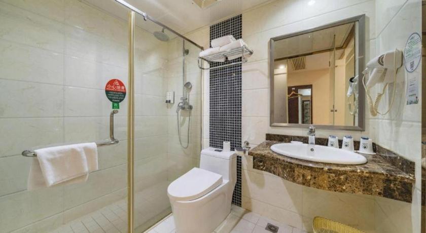 Hotel Greentree Minhang District Xinzhuang Town Chunshen Road Metro Station Express